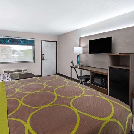 Super 8 By Wyndham Prattville Montgomery Exterior photo