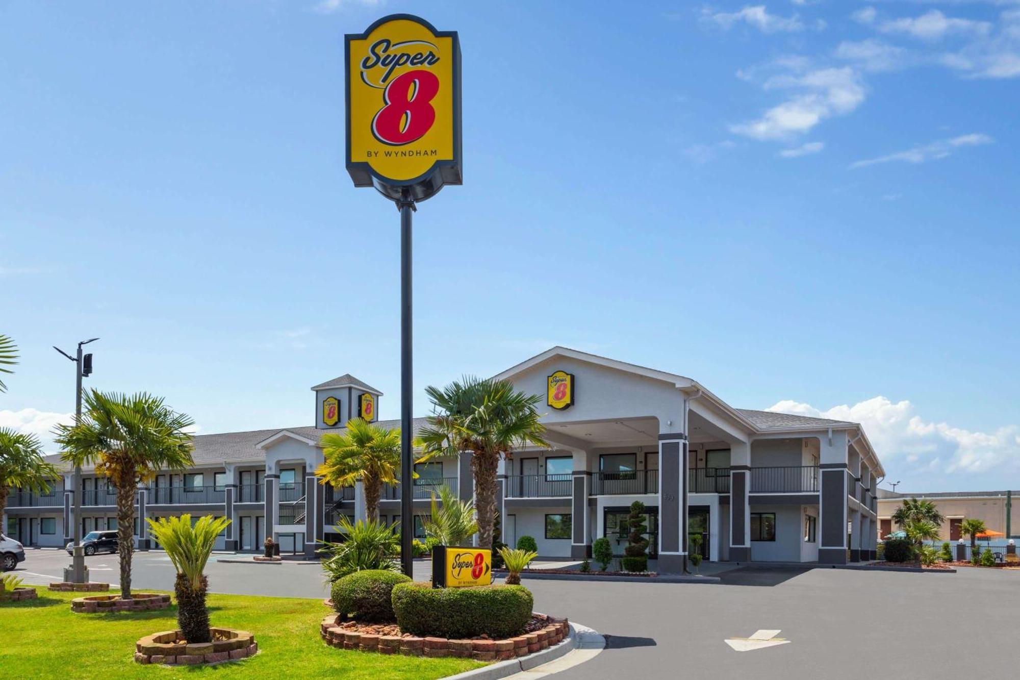 Super 8 By Wyndham Prattville Montgomery Exterior photo